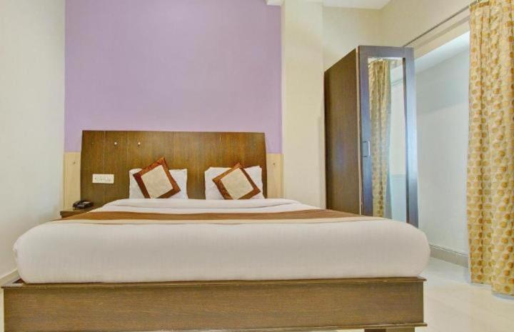 Blossoms Room The Plaza-Luxury Collection- Lakdikapul Hyderabad Eksteriør bilde